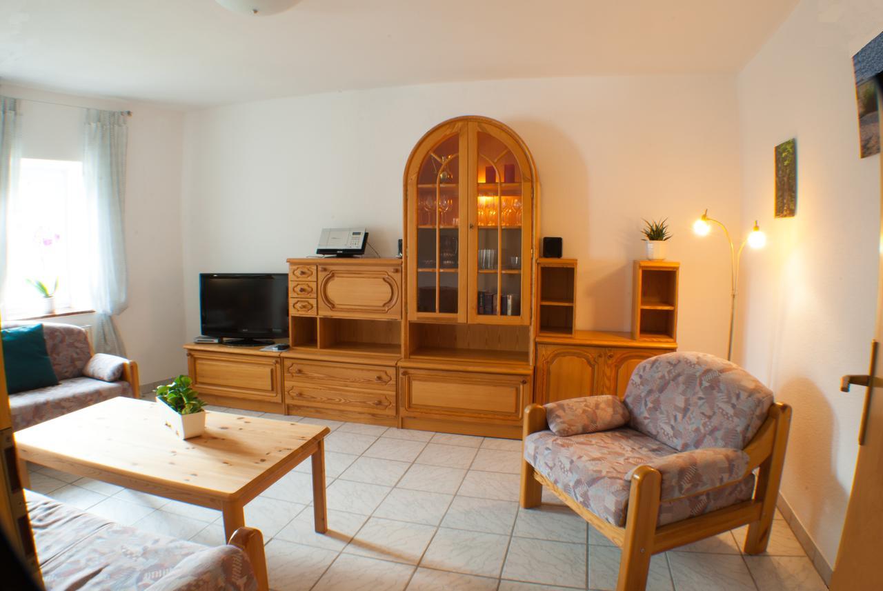 Apartmenthaus „Am Gersthof“ Am Nationalpark Kellerwald-Edersee Gellershausen ภายนอก รูปภาพ